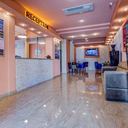 Adriatik Lux Apartments Будва Экстерьер фото