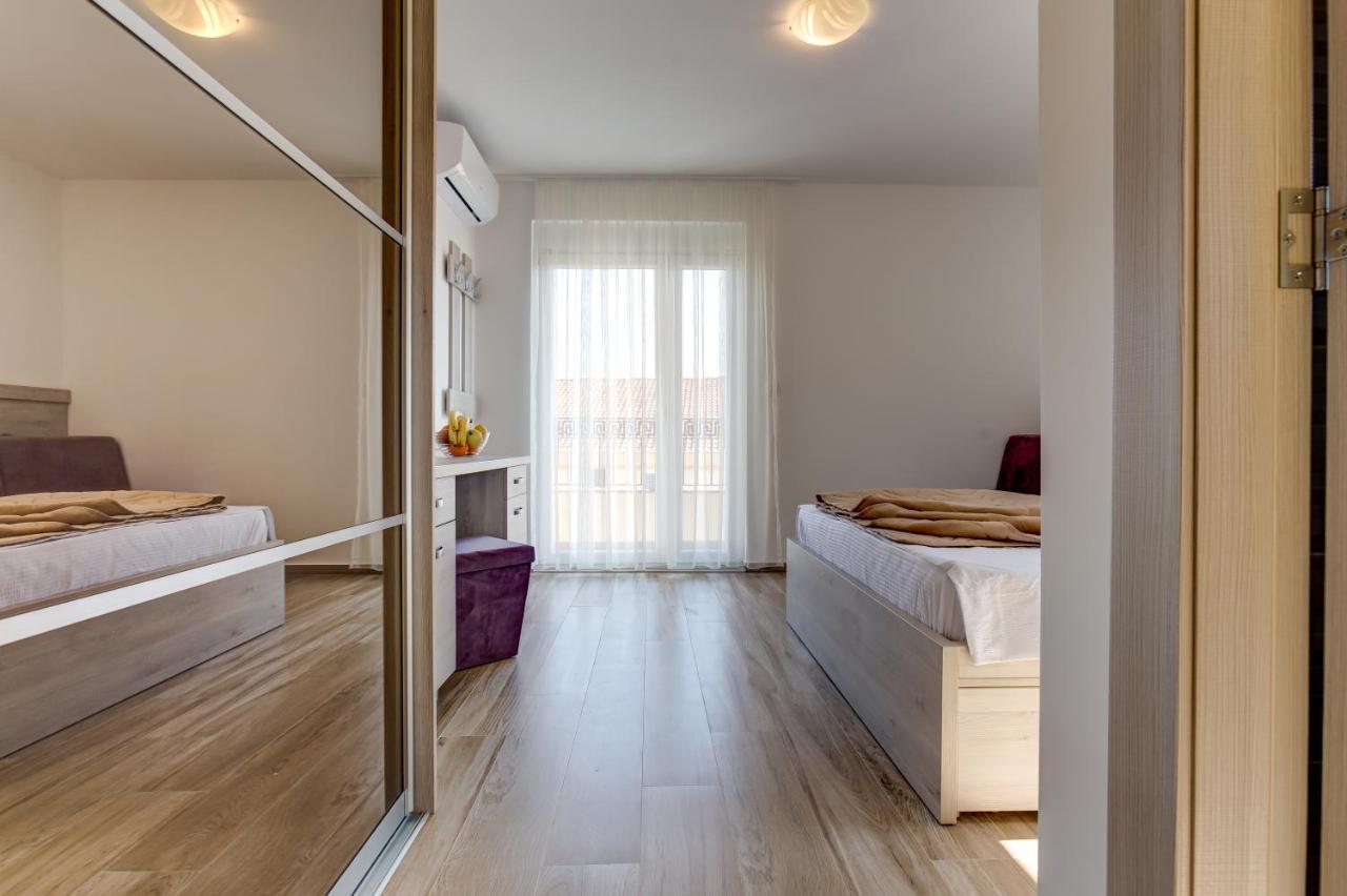 Adriatik Lux Apartments Будва Экстерьер фото