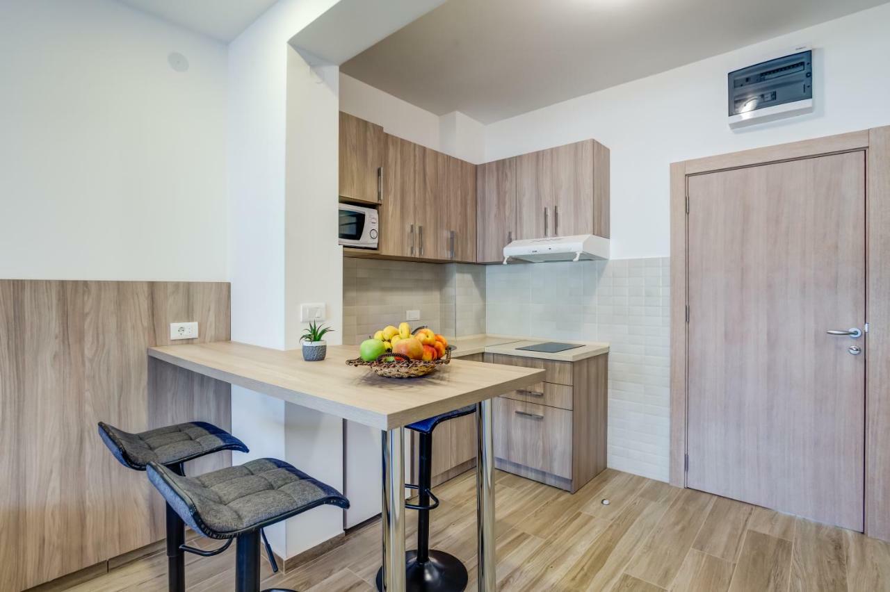 Adriatik Lux Apartments Будва Экстерьер фото