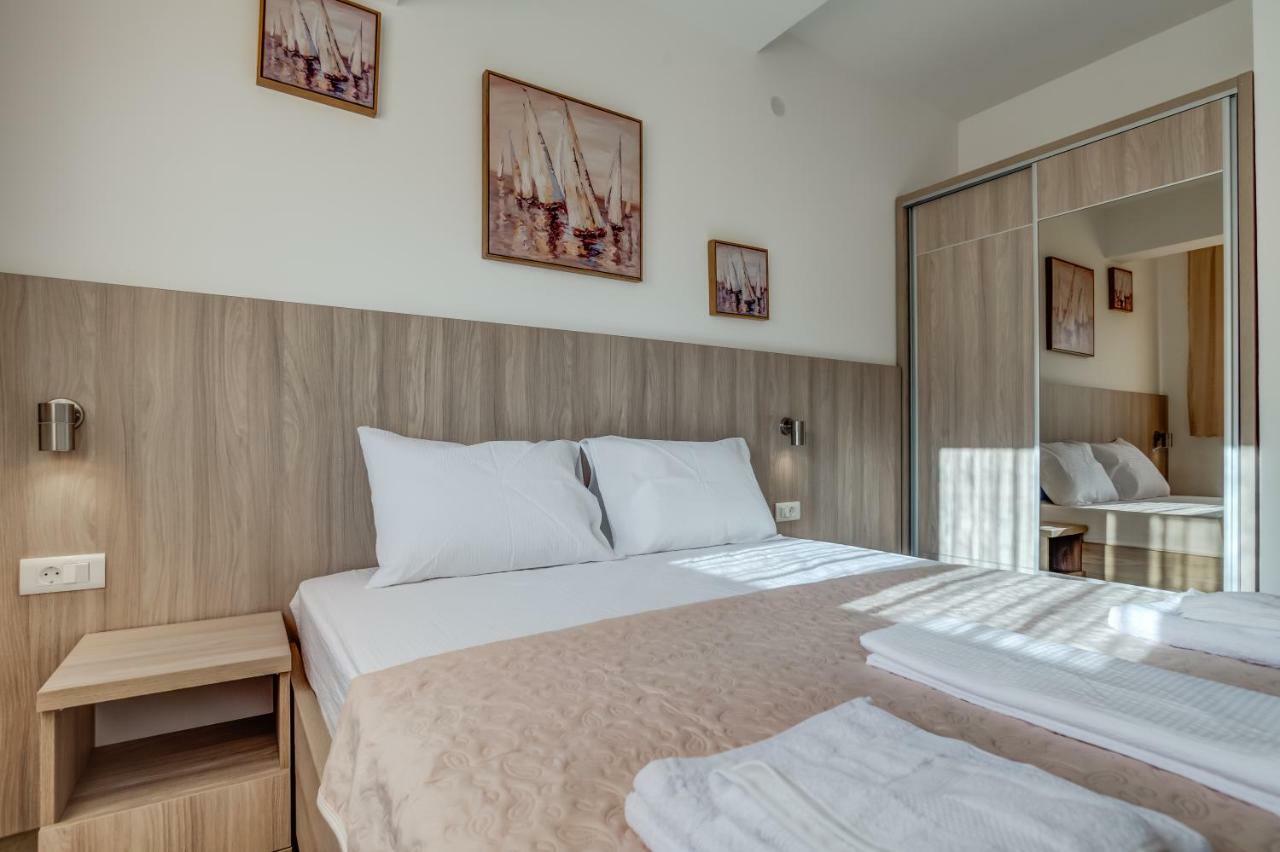 Adriatik Lux Apartments Будва Экстерьер фото