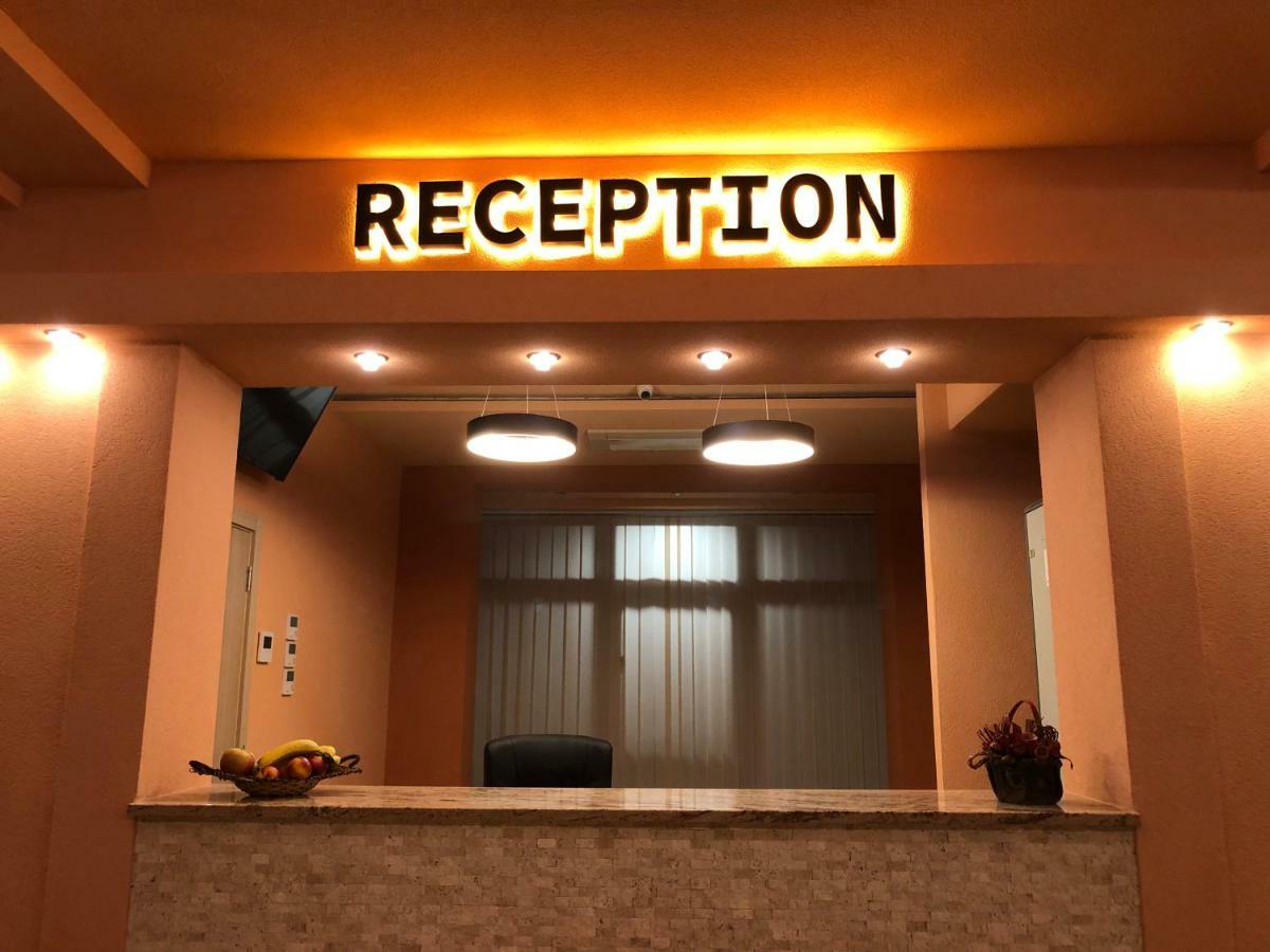 Adriatik Lux Apartments Будва Экстерьер фото