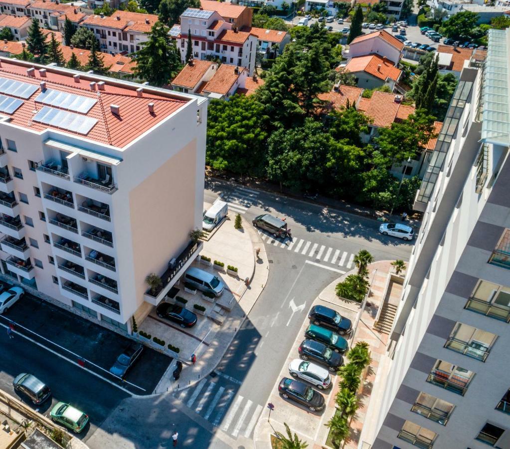 Adriatik Lux Apartments Будва Экстерьер фото